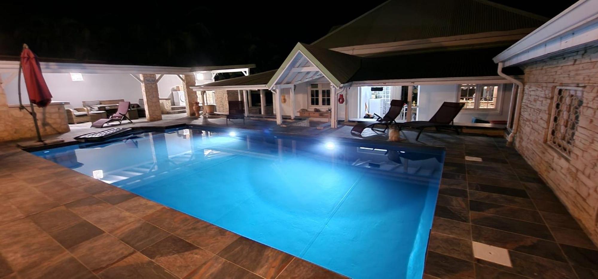 Villa 6-10 Pers, Vue Mer, Piscine Privee, Plage A Pieds Le Gosier  Εξωτερικό φωτογραφία